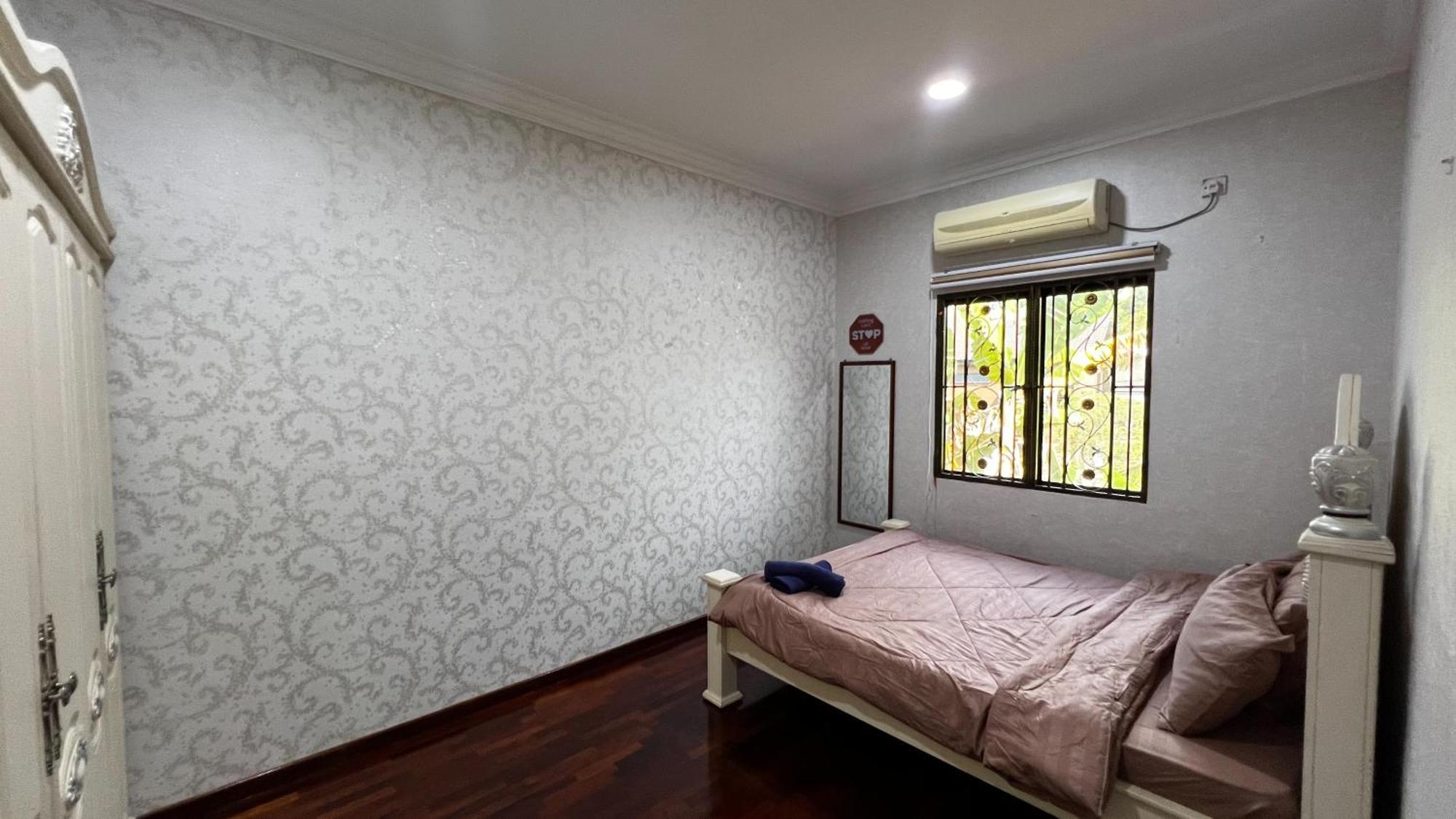 Chukai Yb Guest House 4 Bilik 5 Katil מראה חיצוני תמונה