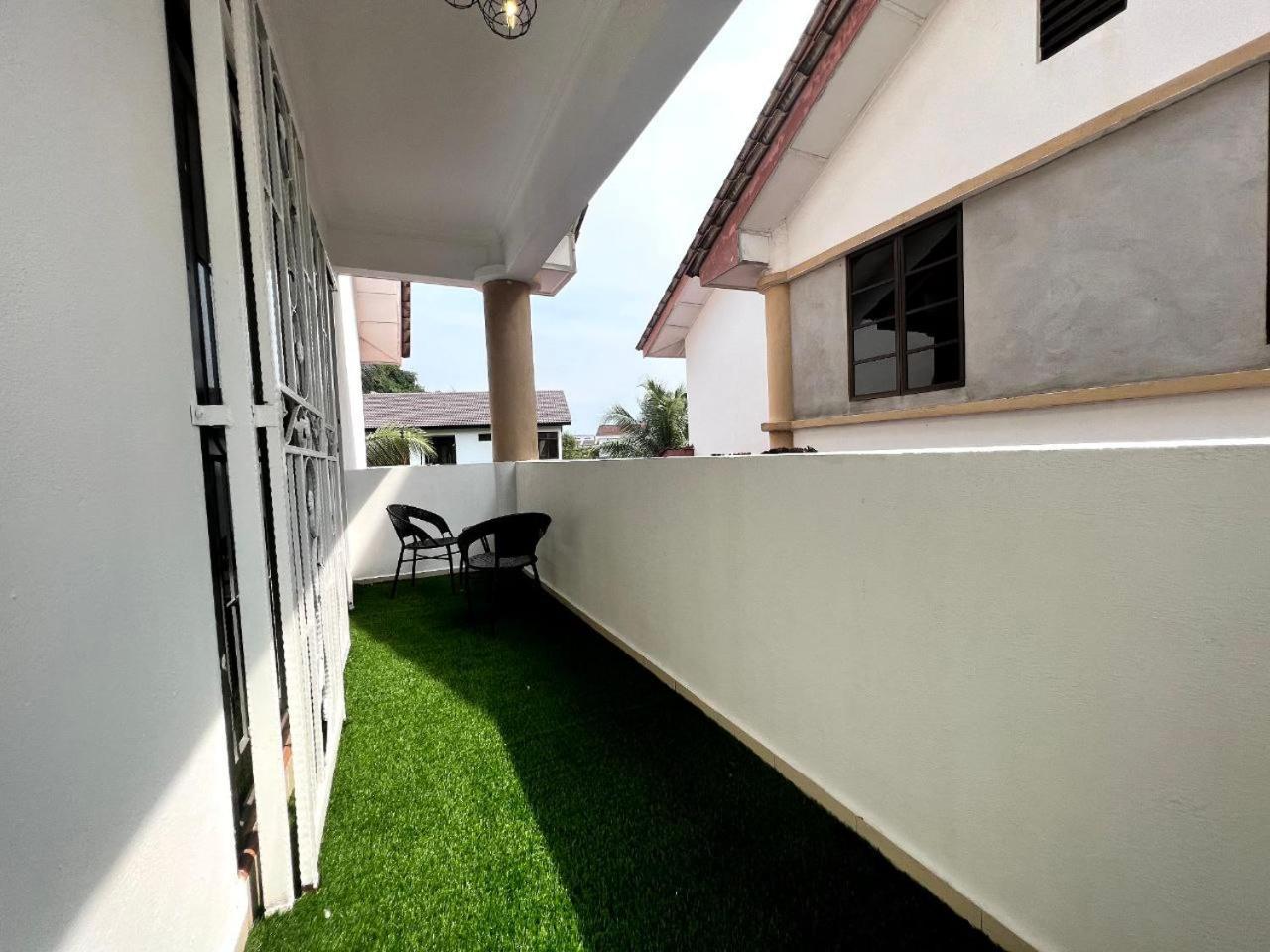 Chukai Yb Guest House 4 Bilik 5 Katil מראה חיצוני תמונה