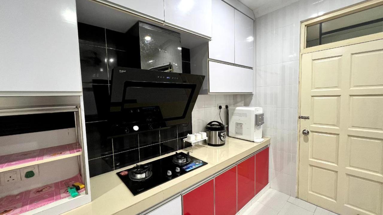 Chukai Yb Guest House 4 Bilik 5 Katil מראה חיצוני תמונה